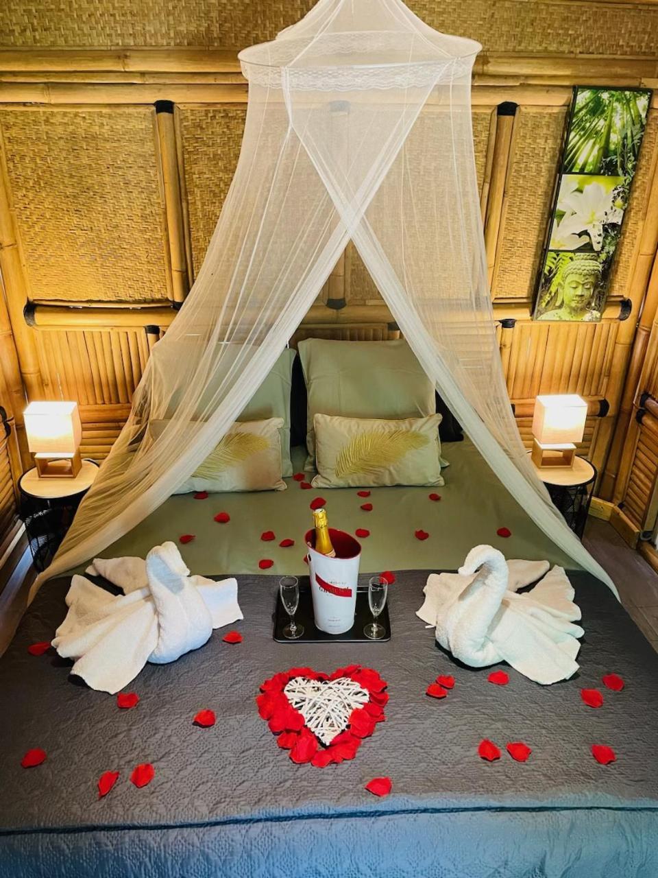 Suite Bambou Bien-Etre A Bali - Le Soleil Des Cevennes Saint-Jean-du-Gard Bagian luar foto