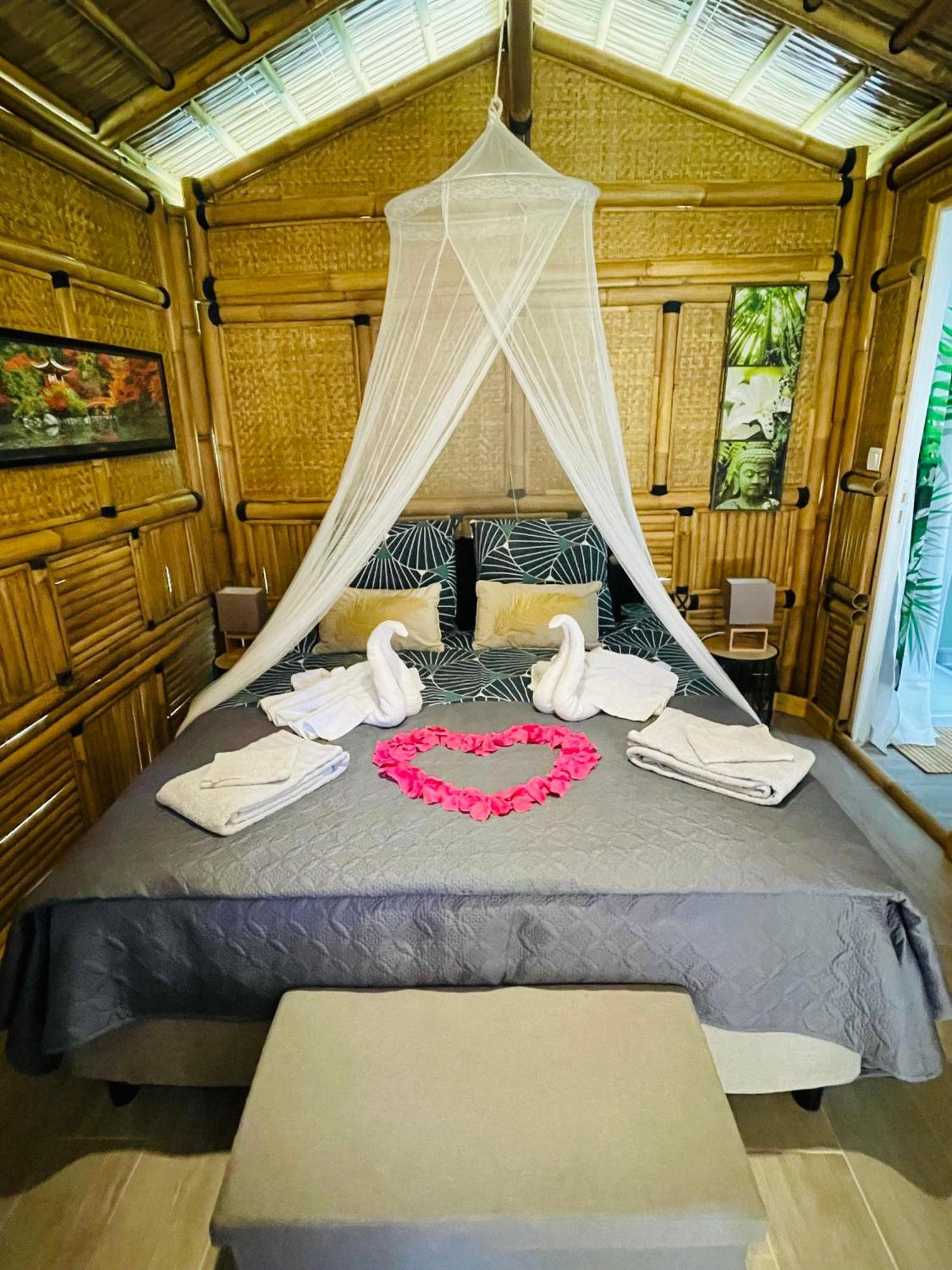 Suite Bambou Bien-Etre A Bali - Le Soleil Des Cevennes Saint-Jean-du-Gard Bagian luar foto